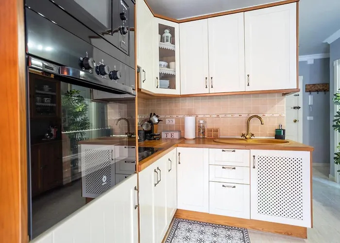 Home2book Crissol Cristianos 公寓 *